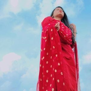 Meet your Posher, Shrutishree